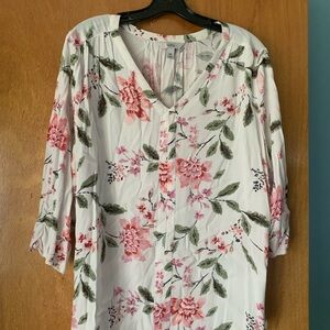 Blouse - floral pattern